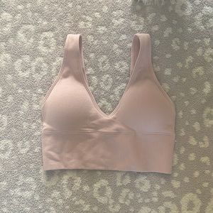 Dynamic padded light pink tank